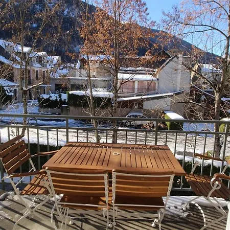Dans De Luchon