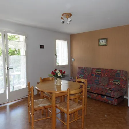 Apartment Dans De Luchon Bagneres-de-Luchon