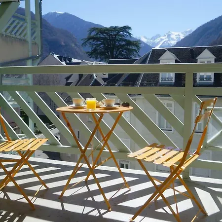 Apartment Dans De Luchon Bagneres-de-Luchon